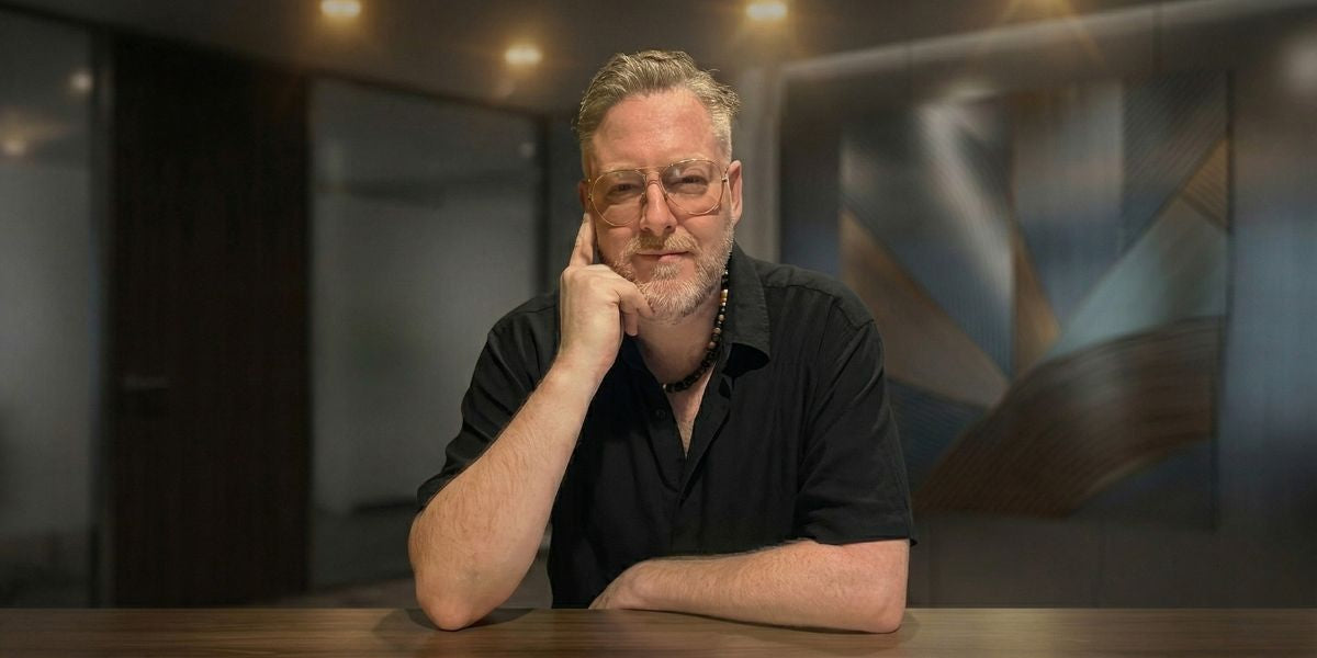 JFK Løvlien — founder of JFKAISLAY, AI agent builder and Shopify expert